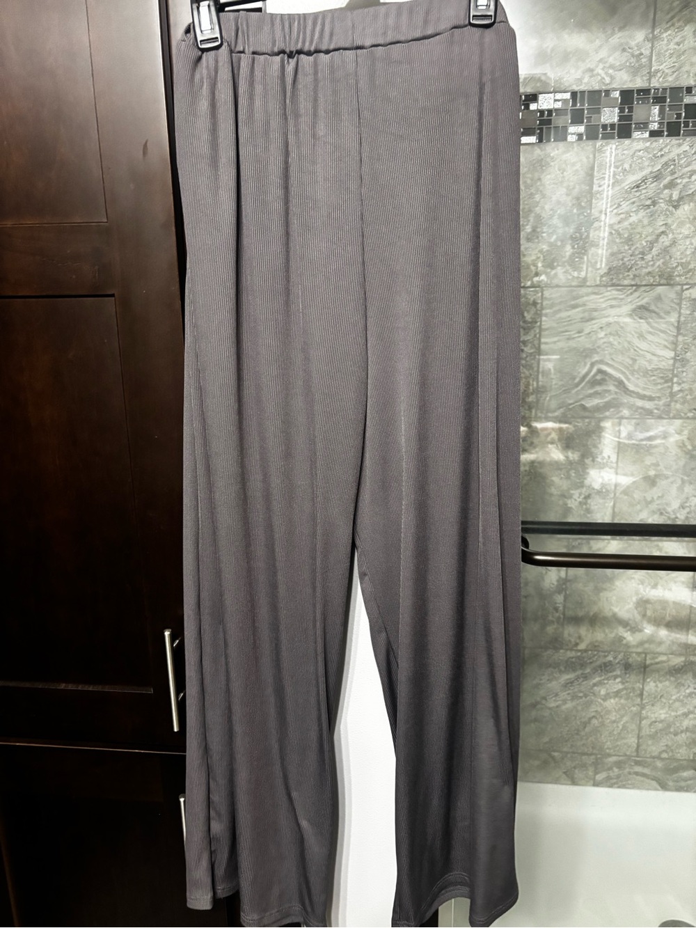 Cider Women's Wide-Leg Pull-On Pants - Charcoal Gray